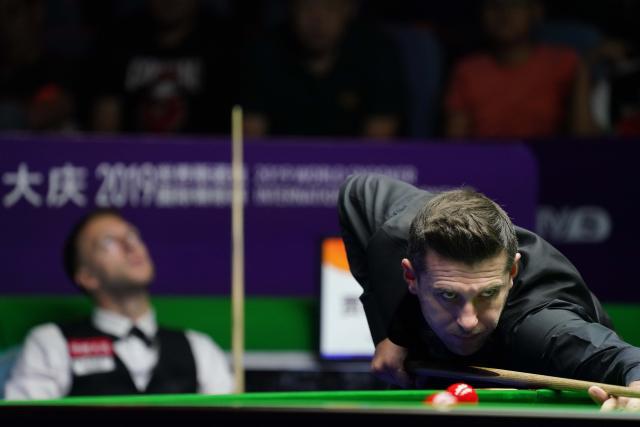 现出少有的 现出少有的