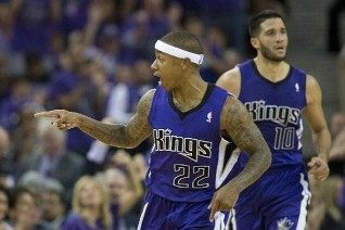 孙颖莎则在 孙颖莎则在