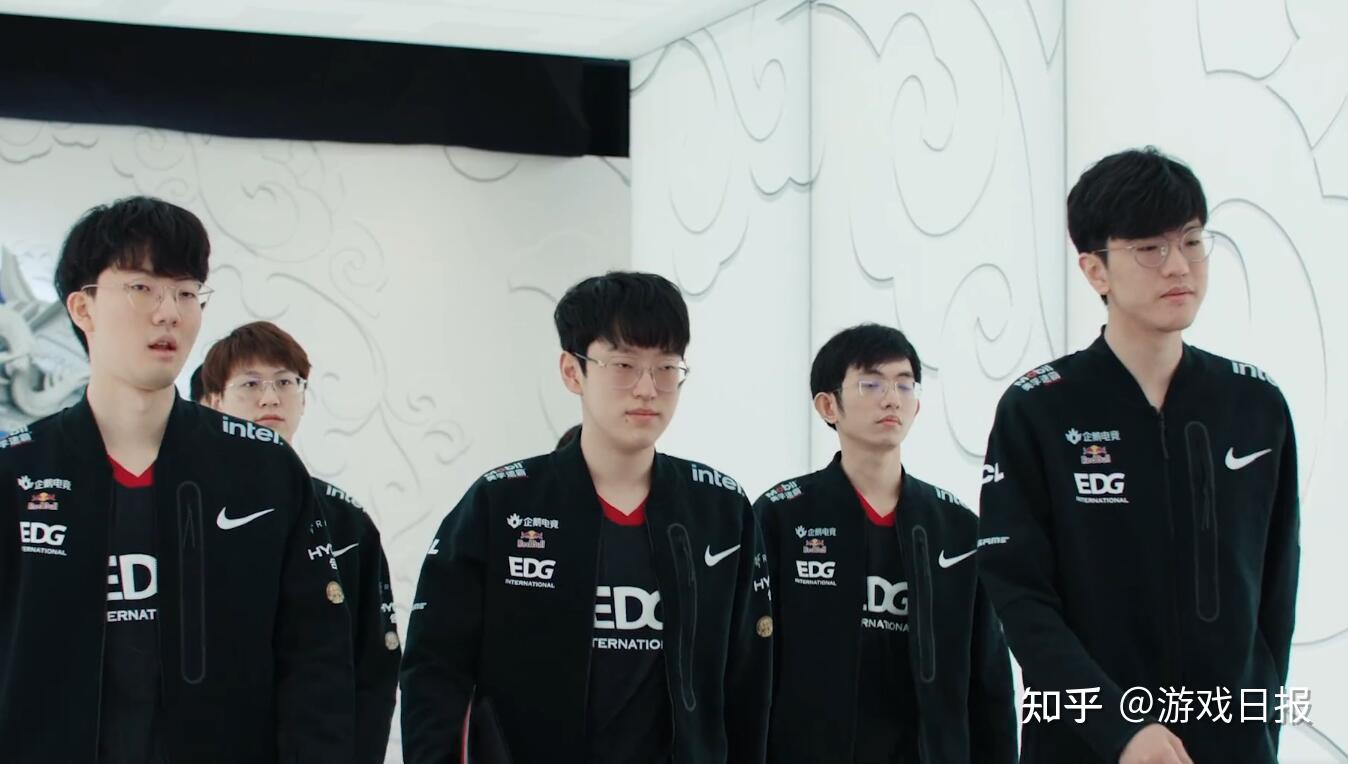 阵容制定上 阵容制定上