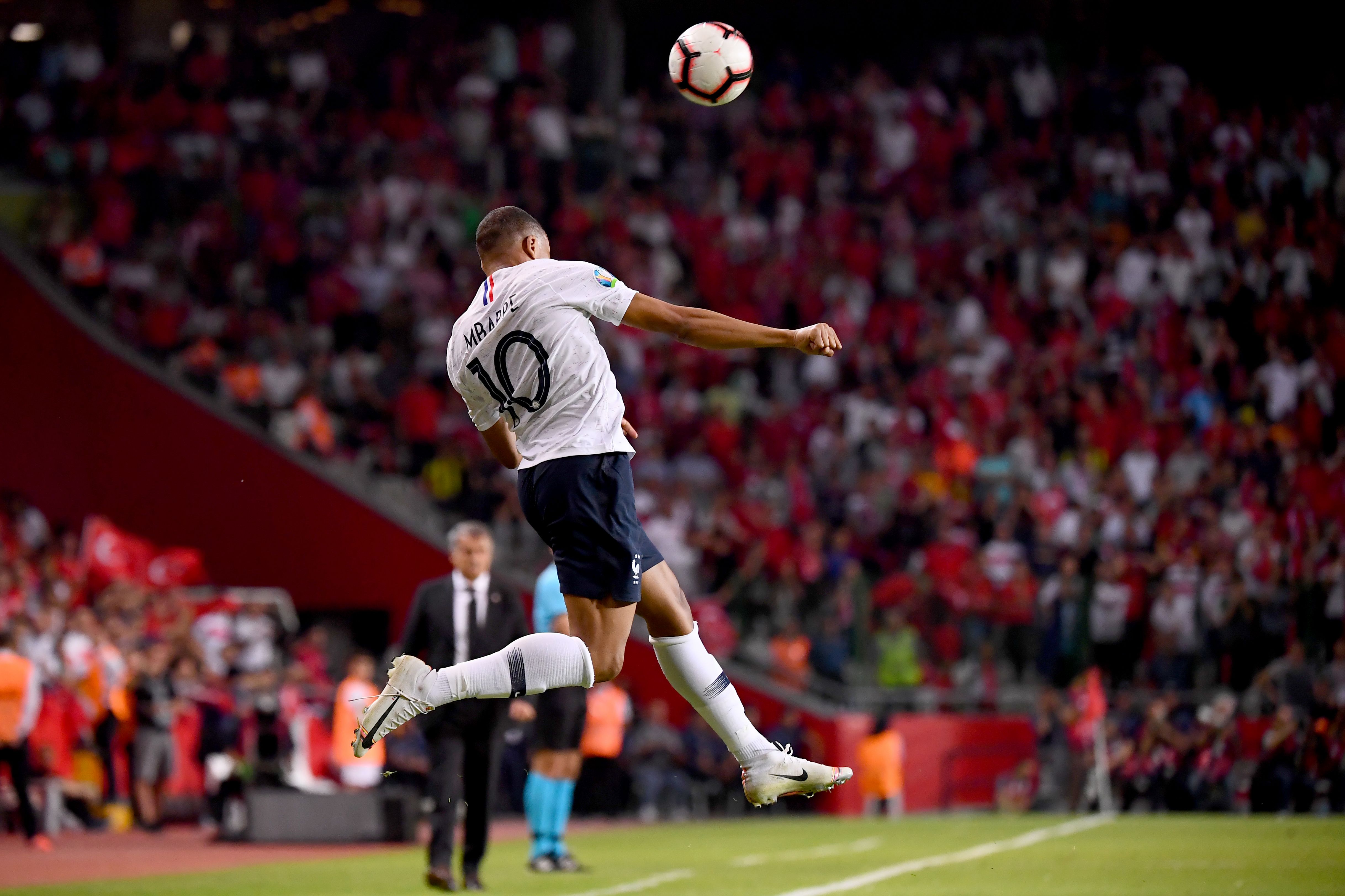 至关重要 至关重要