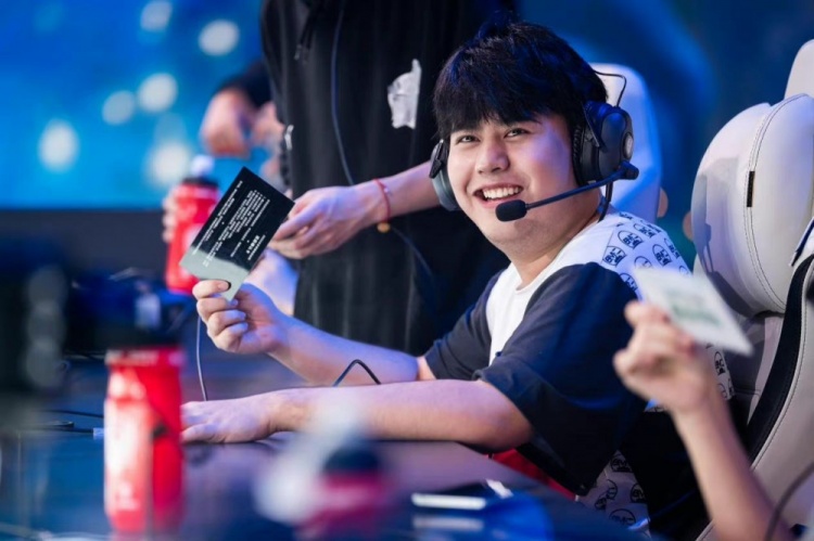 整场比赛中 整场比赛中